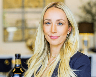 Lauren Nicholsen Net Worth