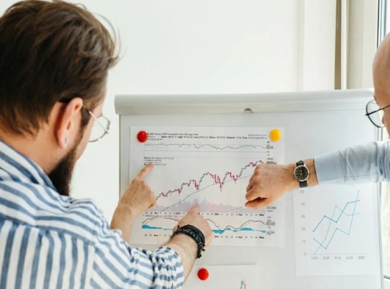 Merging SEO and AI Optimization to Revolutionize E-Commerce Product Discovery 